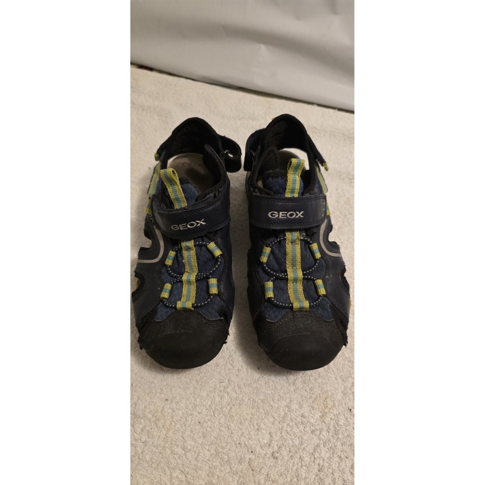 GEOX Kyle Sandal (New with box, size youth‎ 3.5